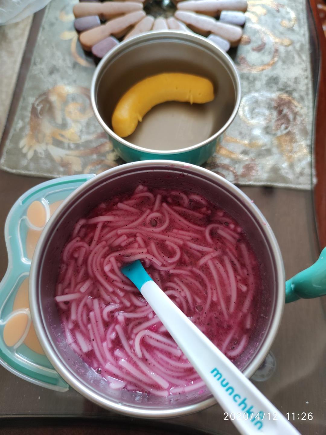 宝宝辅食：火龙果山药卷