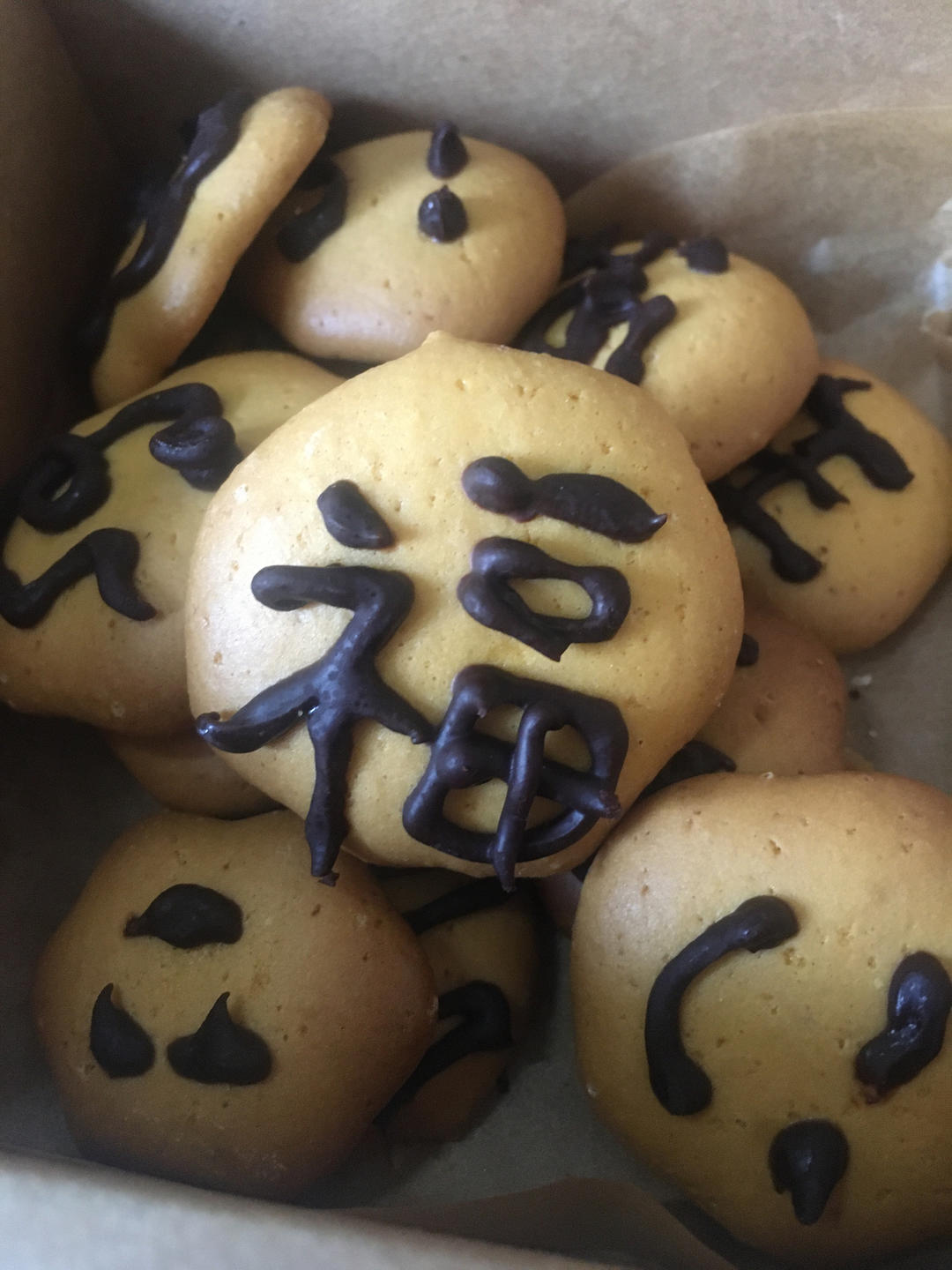 宝宝小零食，鸡蛋小饼干，童年的味道～