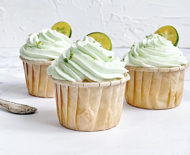 青柠纸杯蛋糕的做法