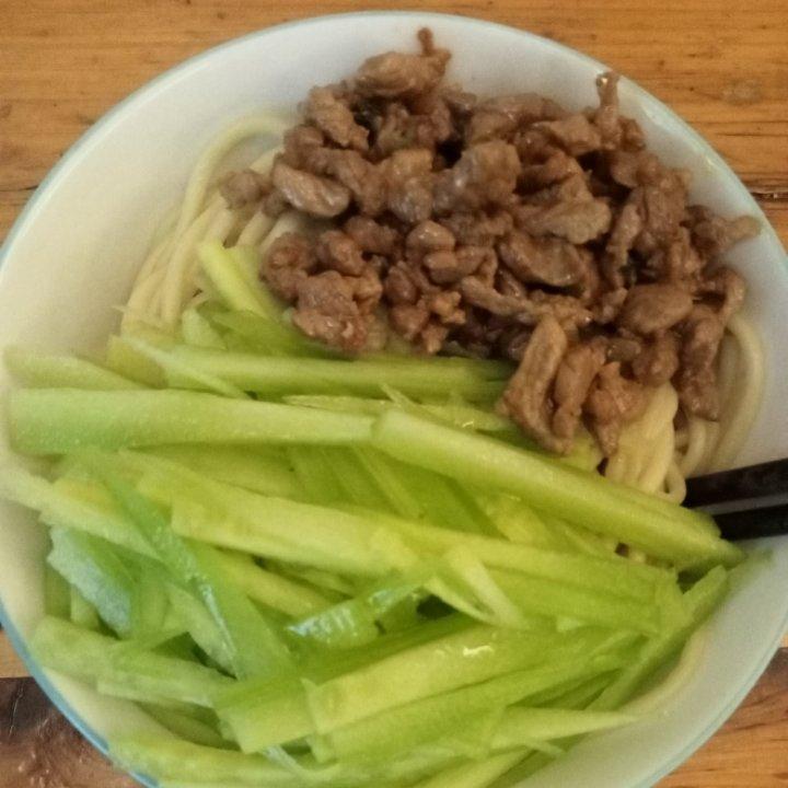炸酱面