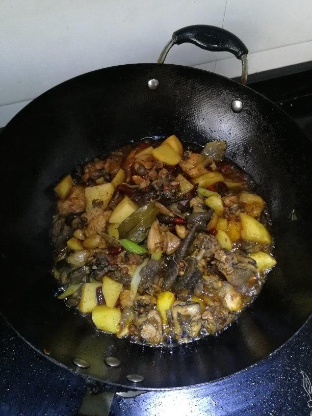红焖鸡饭