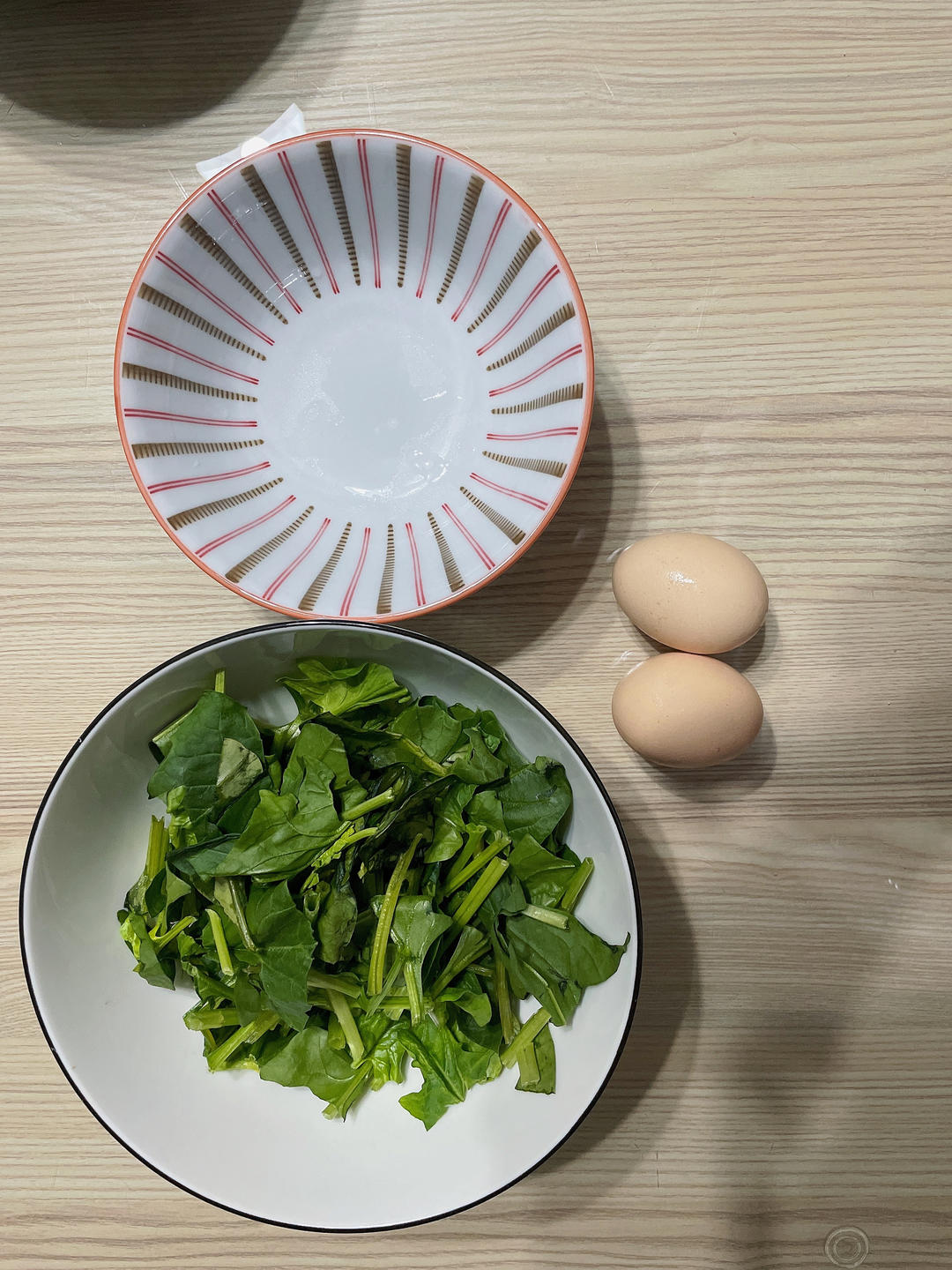 海带豆腐金针菇瘦肉汤+小米蒸肉丸+菠菜蛋羹【4月北鼎蒸炖锅食谱】