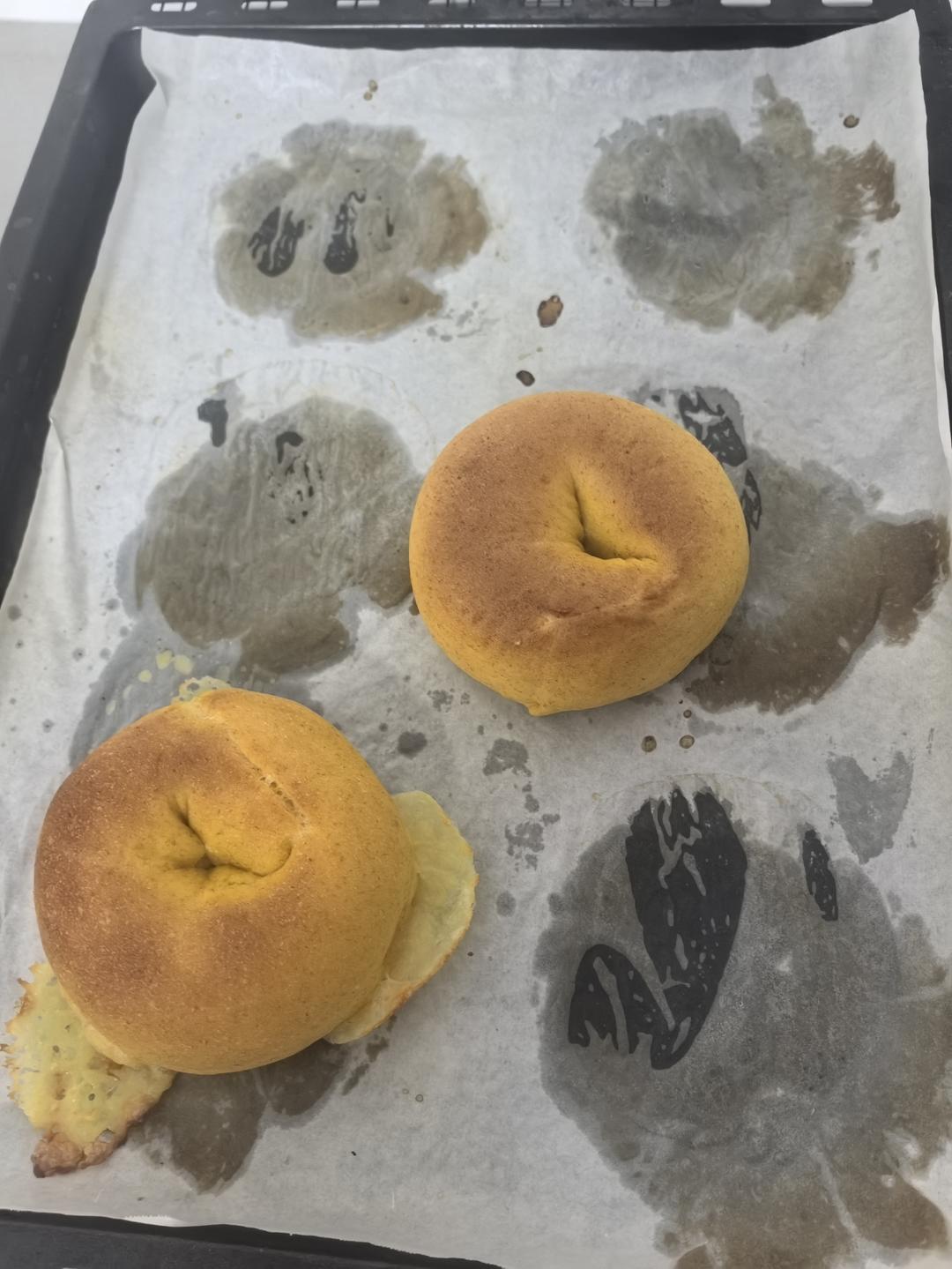 低卡饱腹，超简单但超~好吃的无油糖南瓜全麦贝果