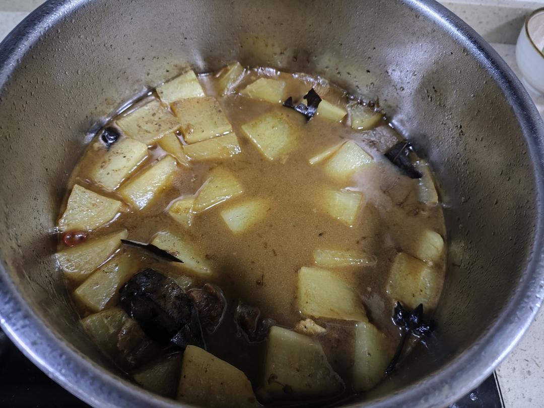 萝卜炖牛腩