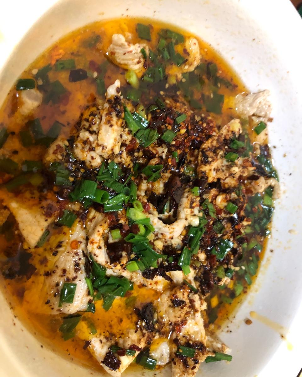 厨师长教你：“水煮肉片”的正宗做法，这味道真的很四川