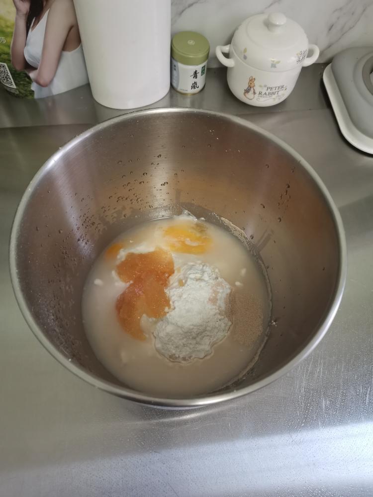 纯奶手撕吐司的做法 步骤1