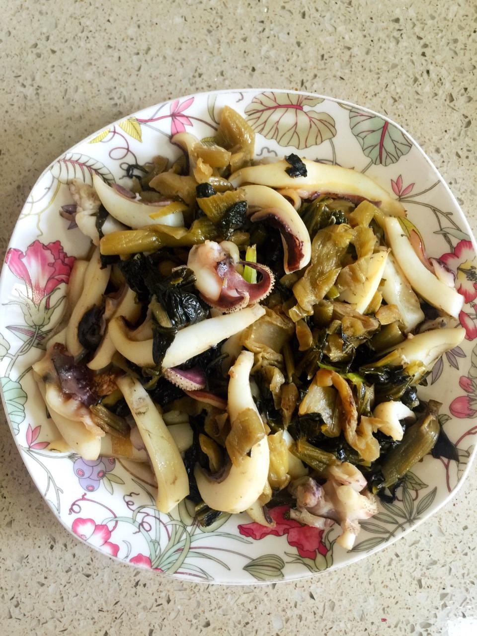 小婉子88做的雪菜墨鱼丝