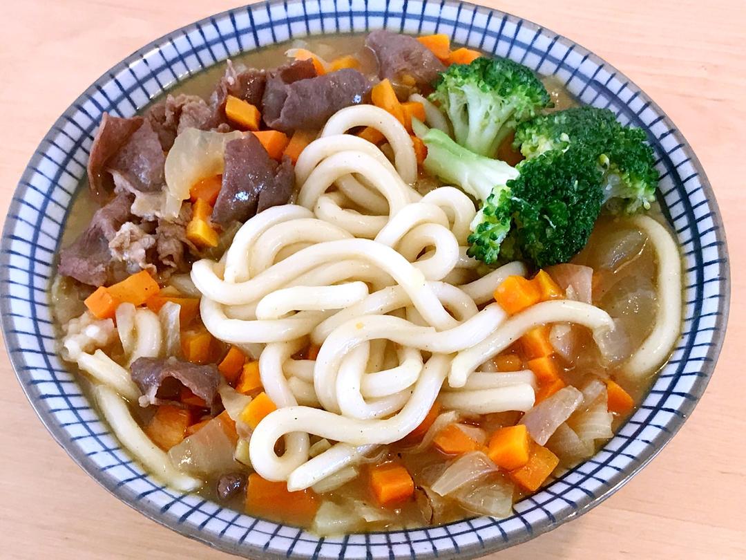 咖喱肥牛乌冬面