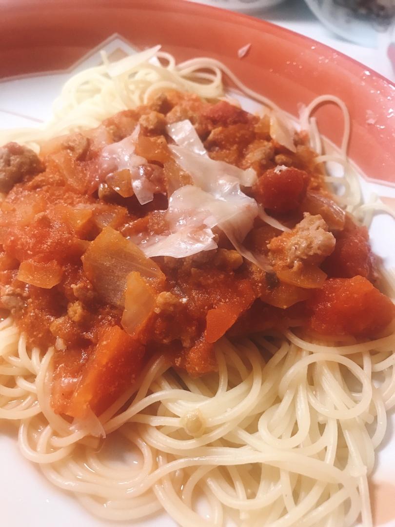 （完胜必胜客的）番茄肉酱意大利面～
