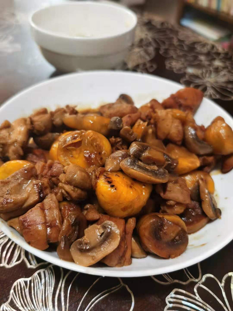 【栗子烧鸡】鸡肉都给你吃，栗子归我~