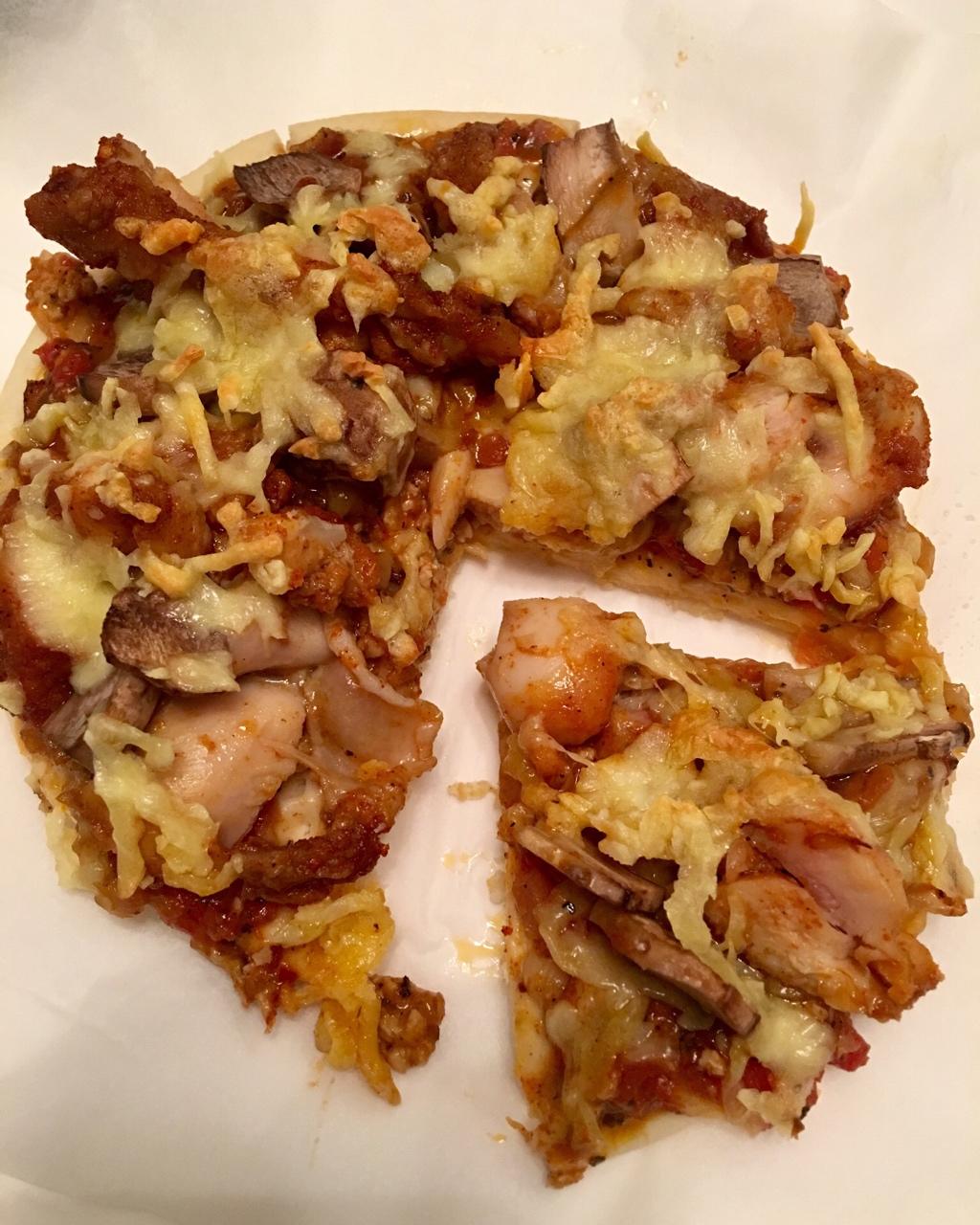 奥尔良烤鸡肉披萨