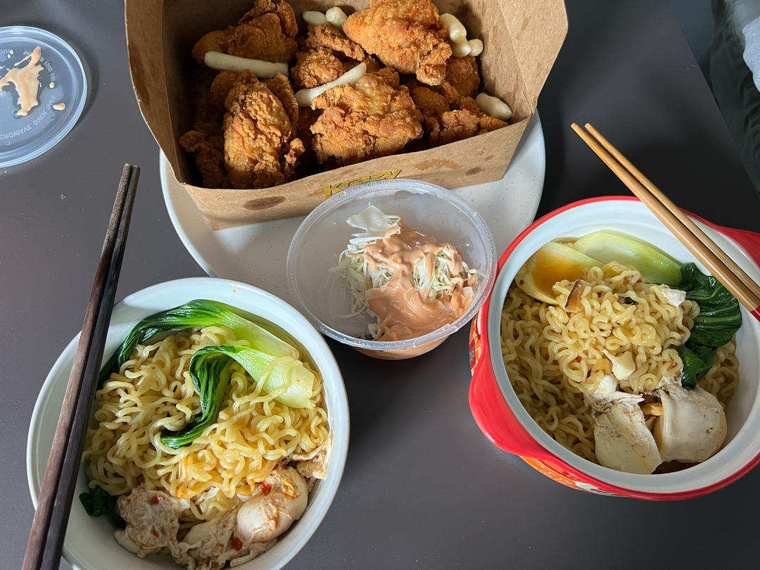 面是张云雷的泡面