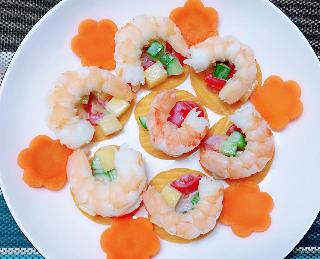 蔬果薯片沙拉船