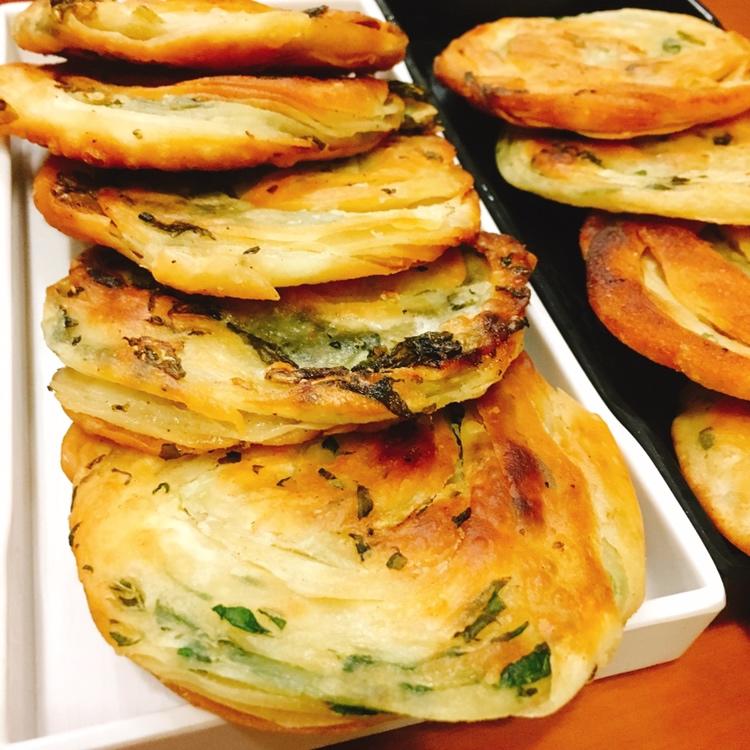 饺子皮葱油饼