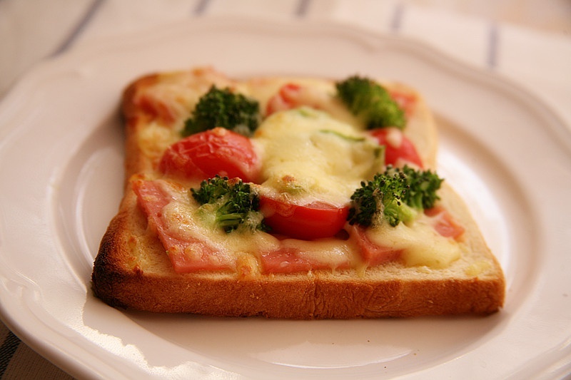 吐司培根小批萨