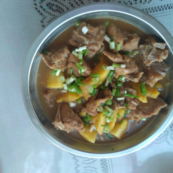 菠萝烧排骨