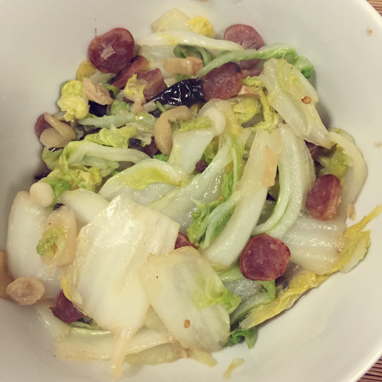 腊肠手撕包菜