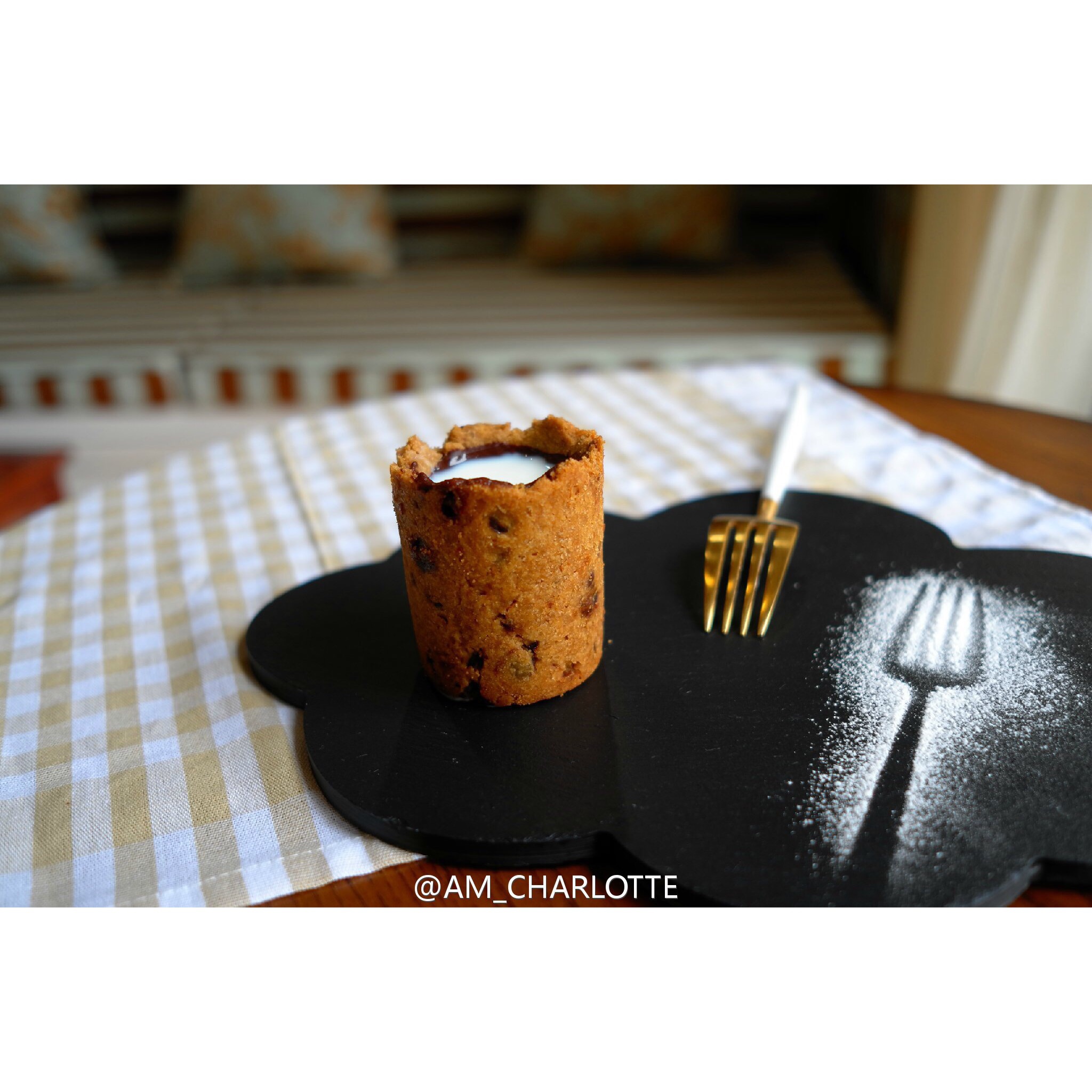 曲奇牛奶杯 Milk&Cookie Shot