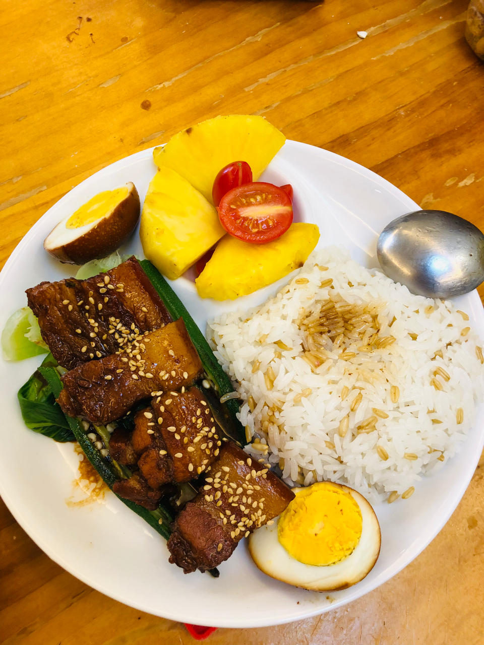 不焯水不放油的家常红烧肉