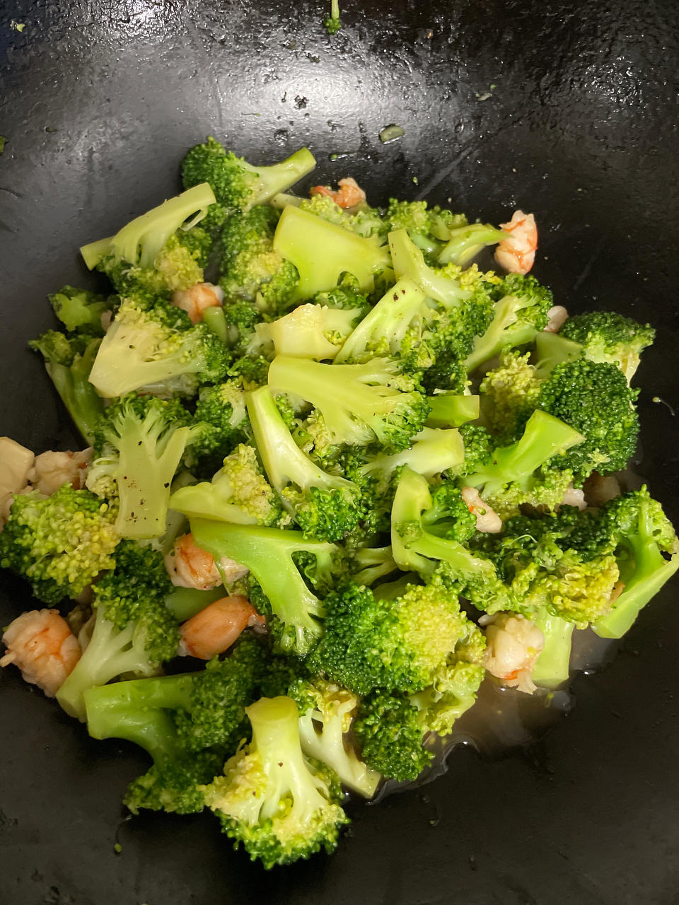 低脂低卡减脂餐～黑椒虾仁西兰花