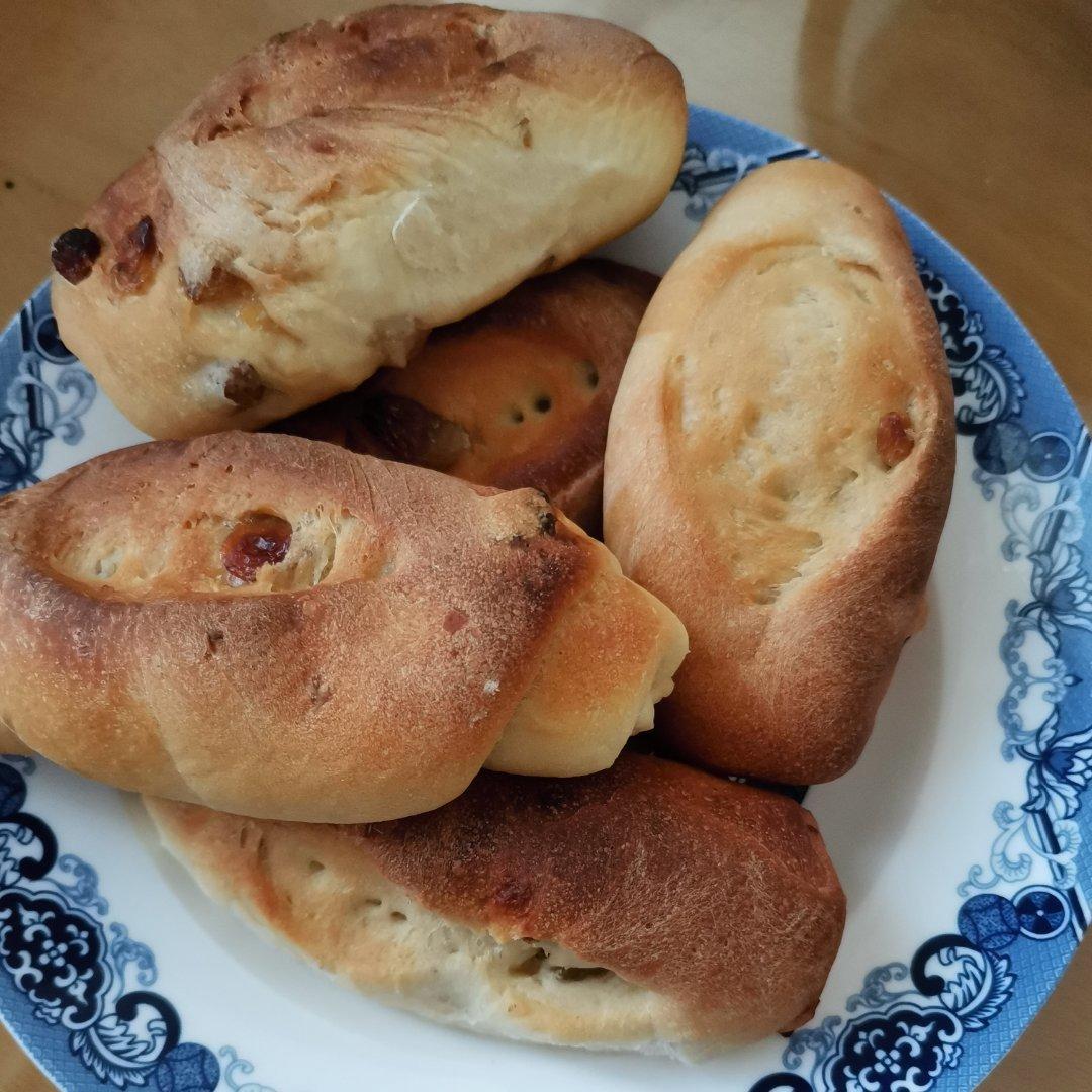奶香松软的葡萄干面包｜有手就会