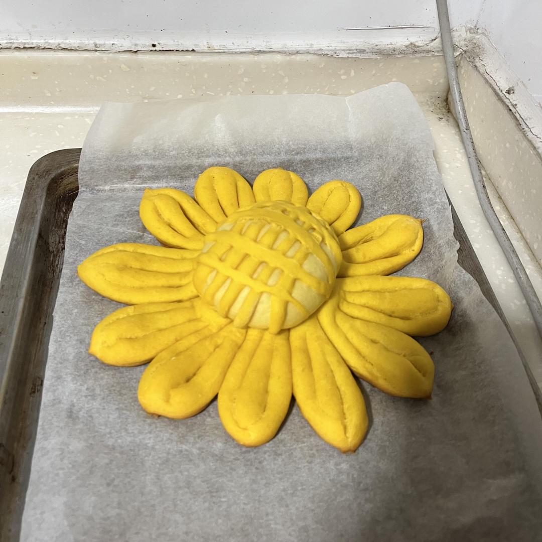 向日葵豆沙面包