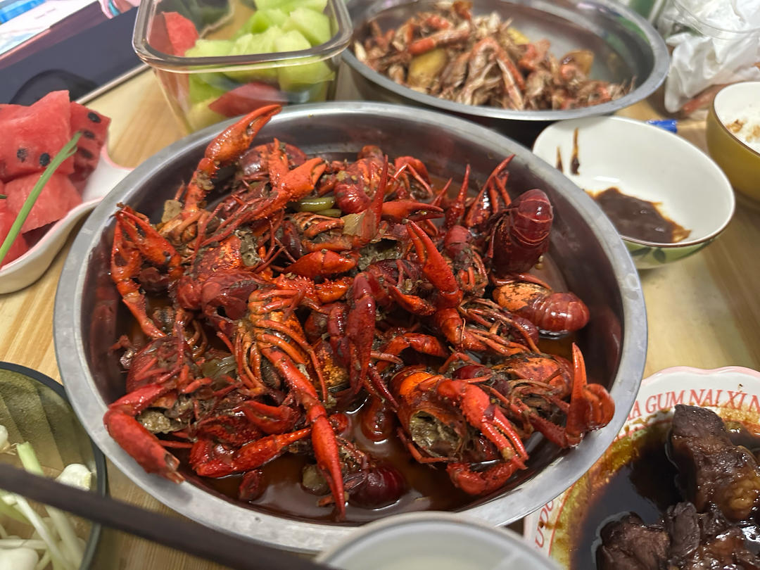麻辣小龙虾