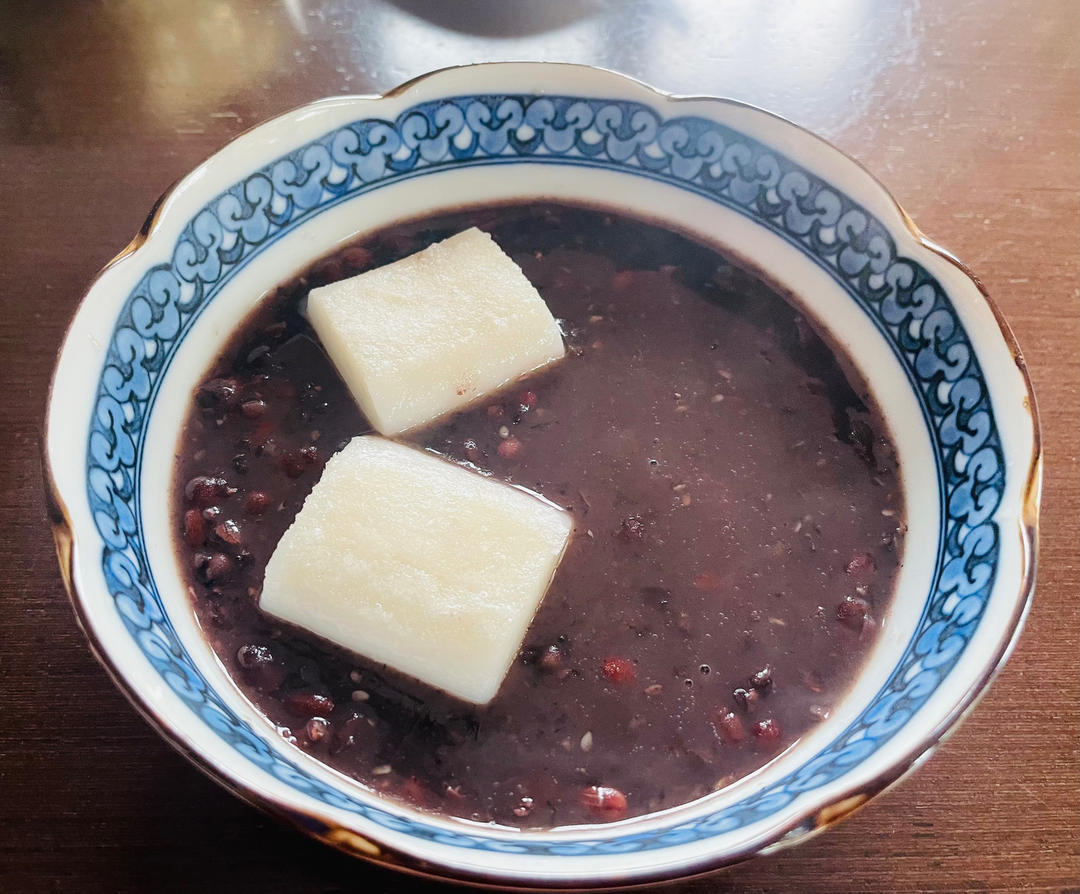 【治愈美食 | 日式の烤年糕红豆汤】
