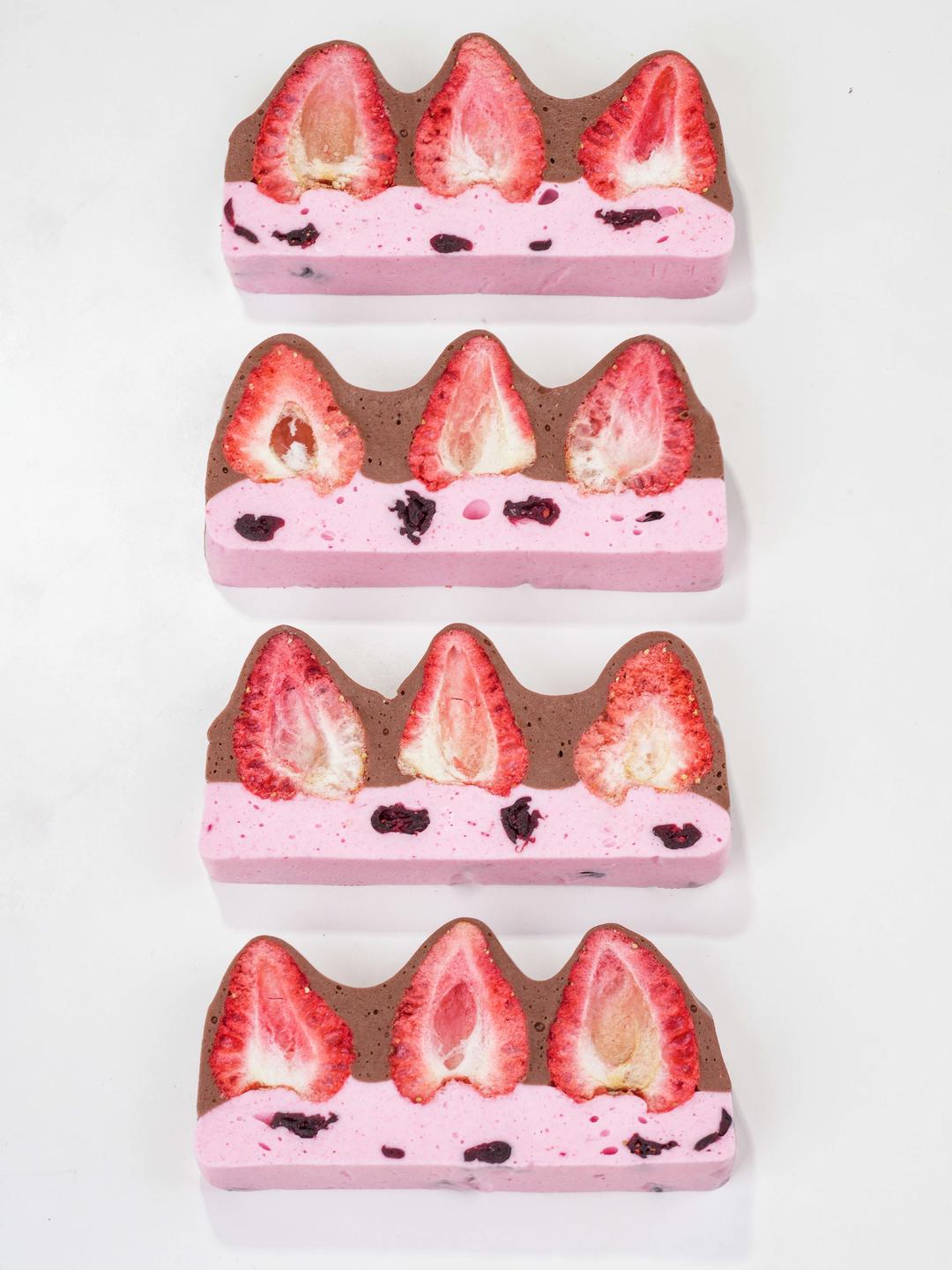 被催更的巧克力草莓奶芙教程来了 做法巨简单 口感巨软！