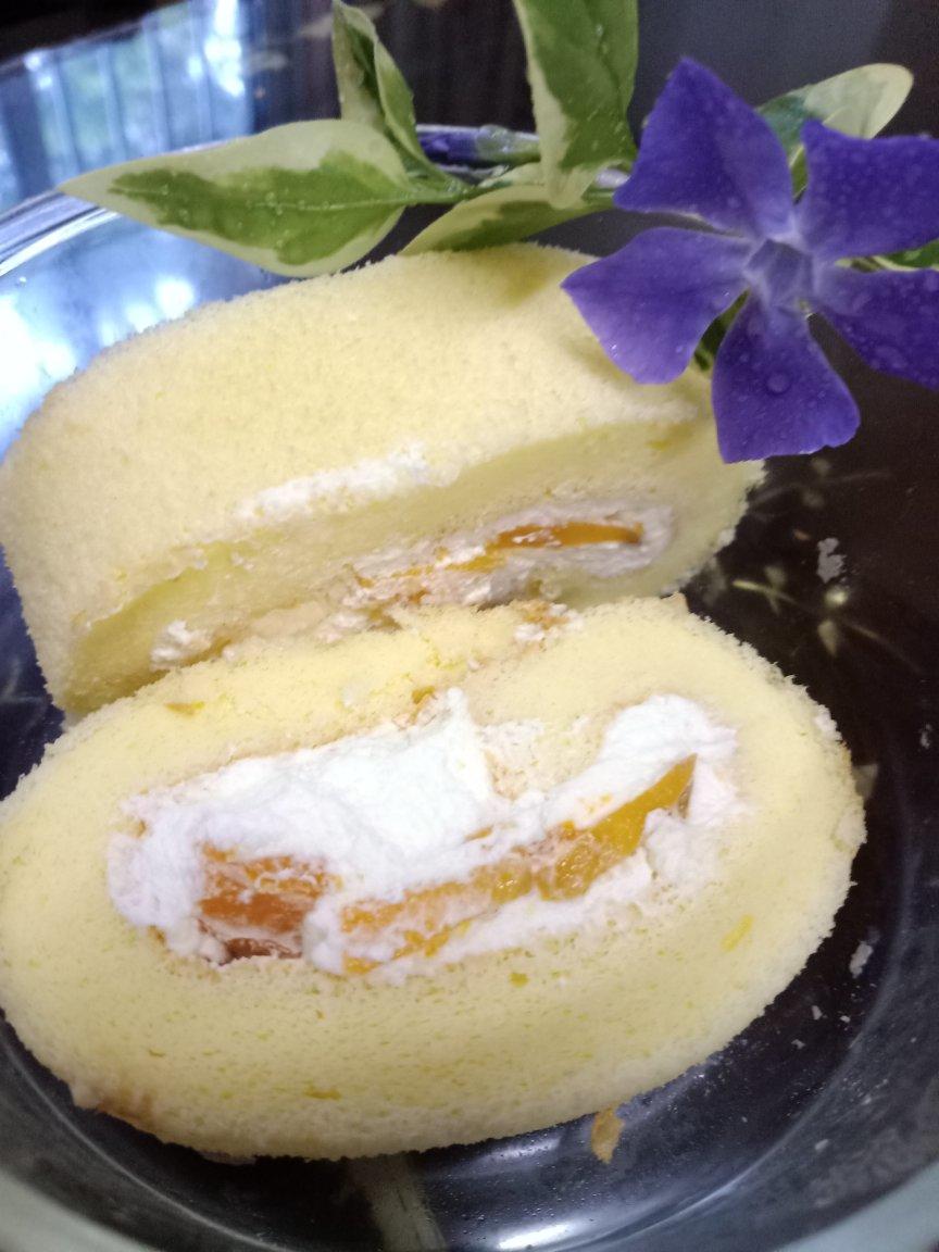 芒果蛋糕卷（详细的小四卷制作视频）