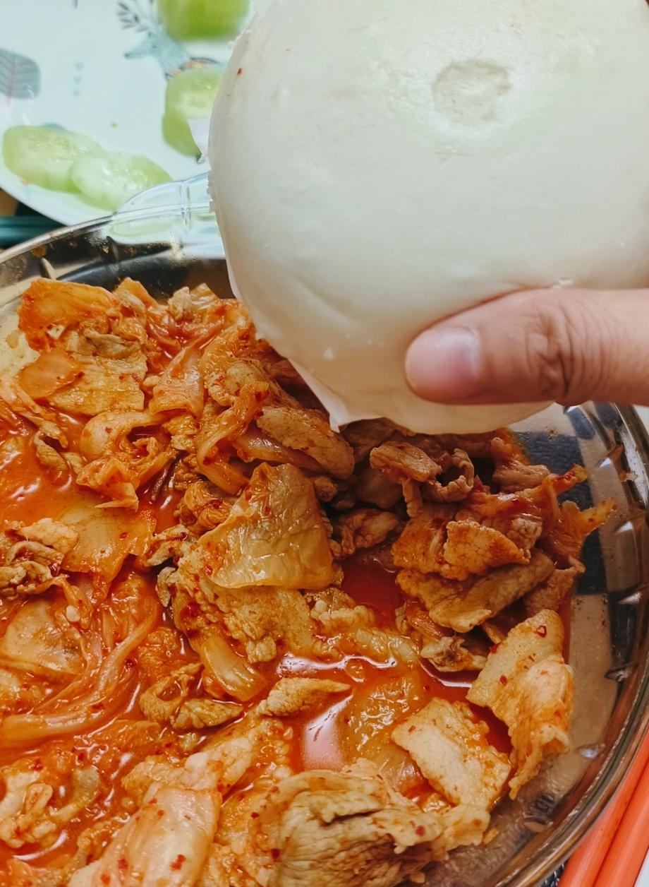 超级下饭菜┇山姆泡菜五花肉🥓，和馒头是绝配