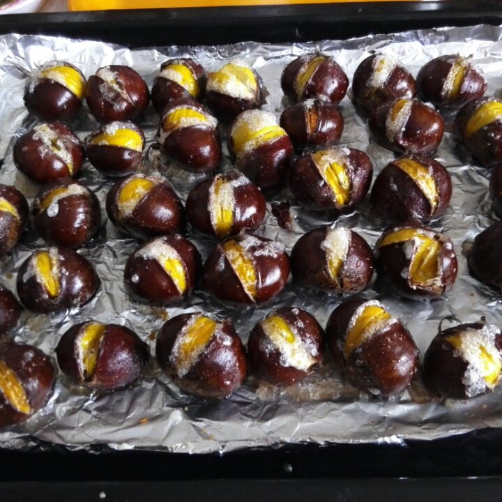 糖烤栗子（清甜版的烤箱“糖炒板栗”）