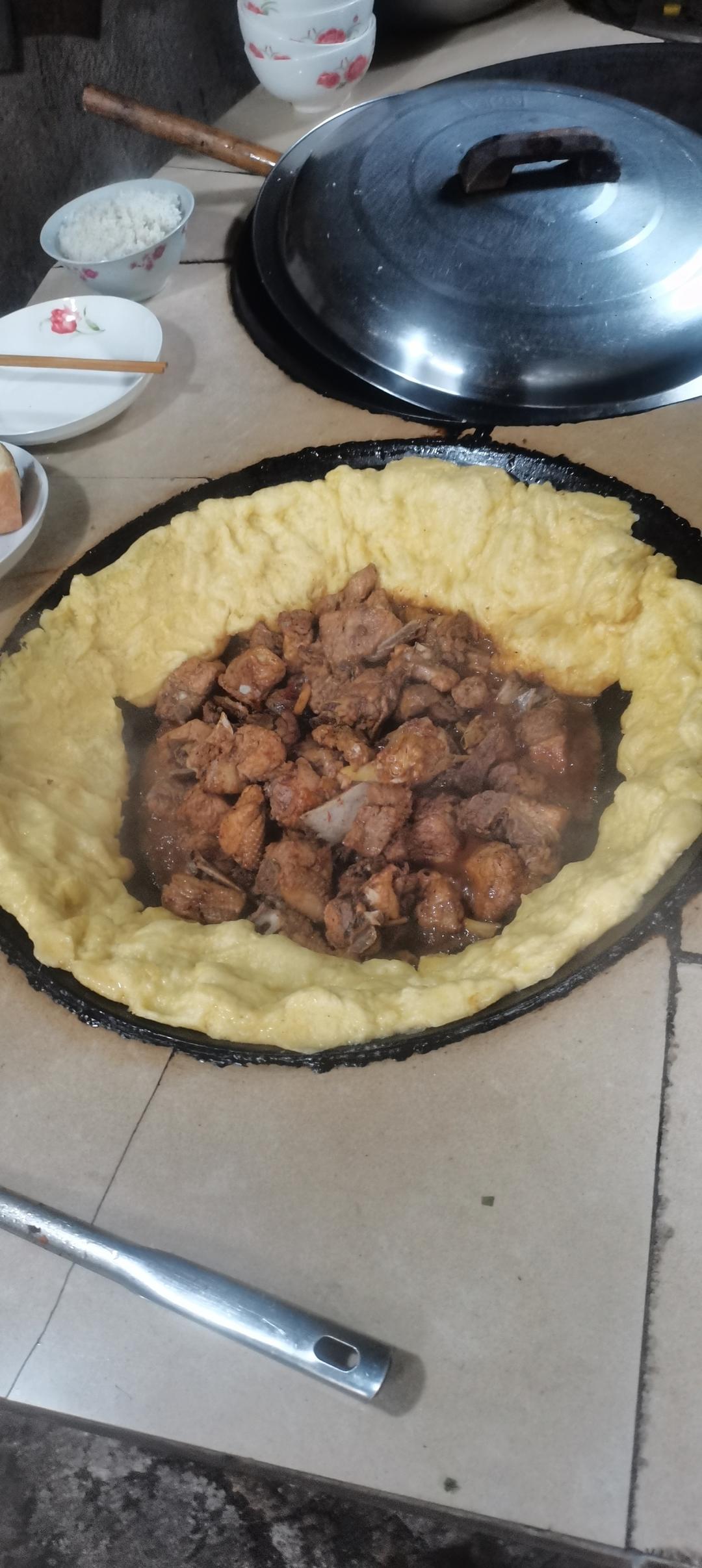 农家乐中的锅贴饼子（玉米饼子 大饼子）
