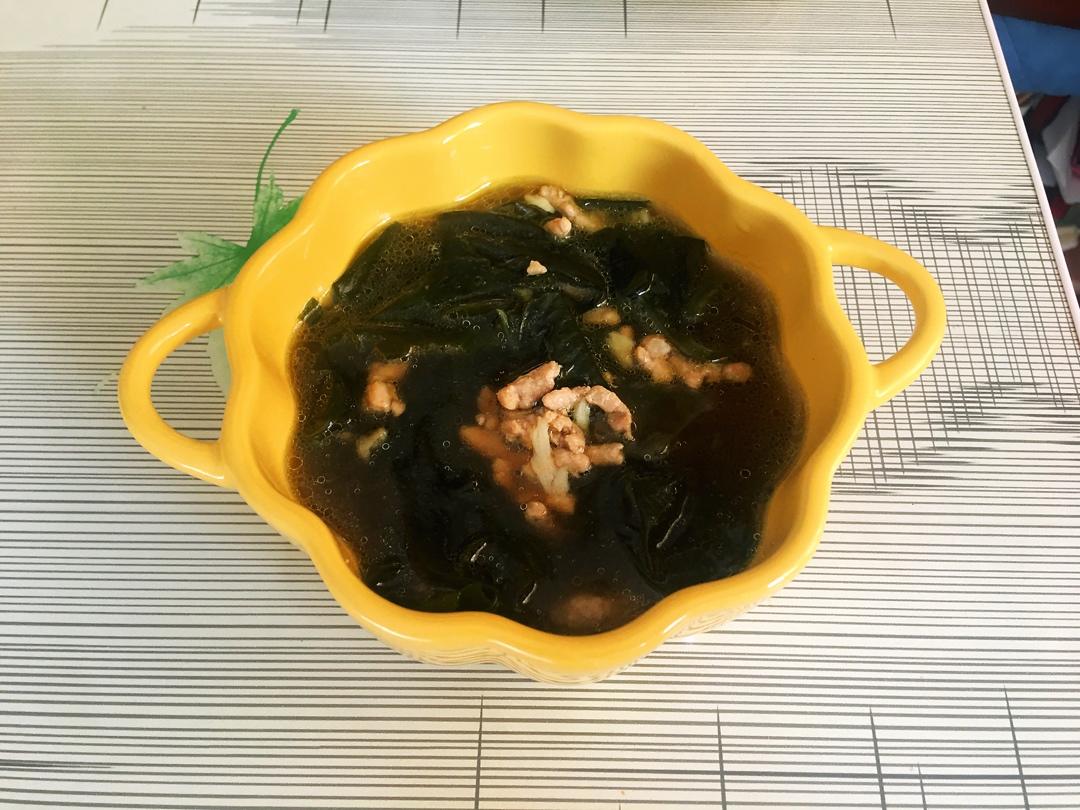 韩式牛肉海带汤