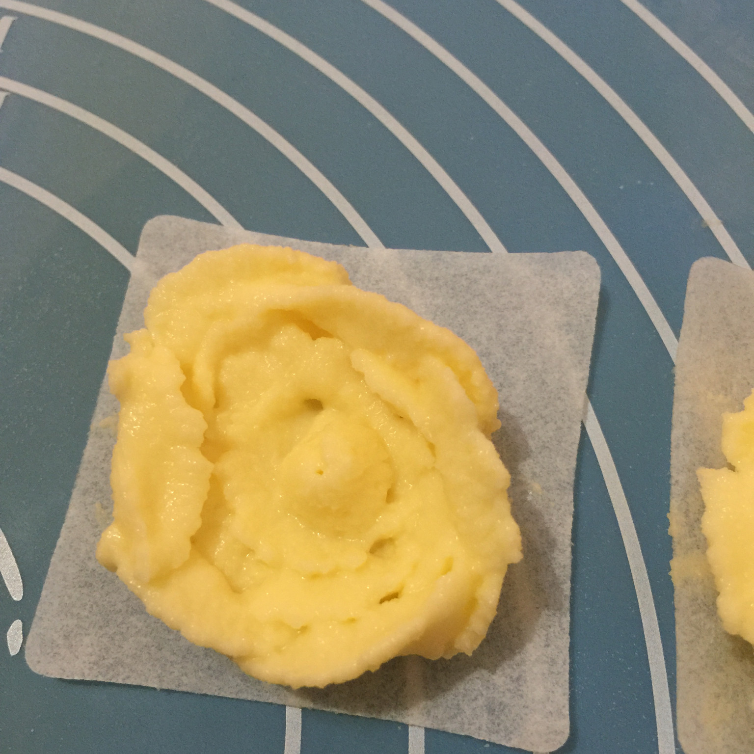 奶酪酸奶霜—韩式裱花用