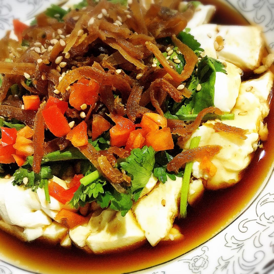 银鱼干拌豆腐