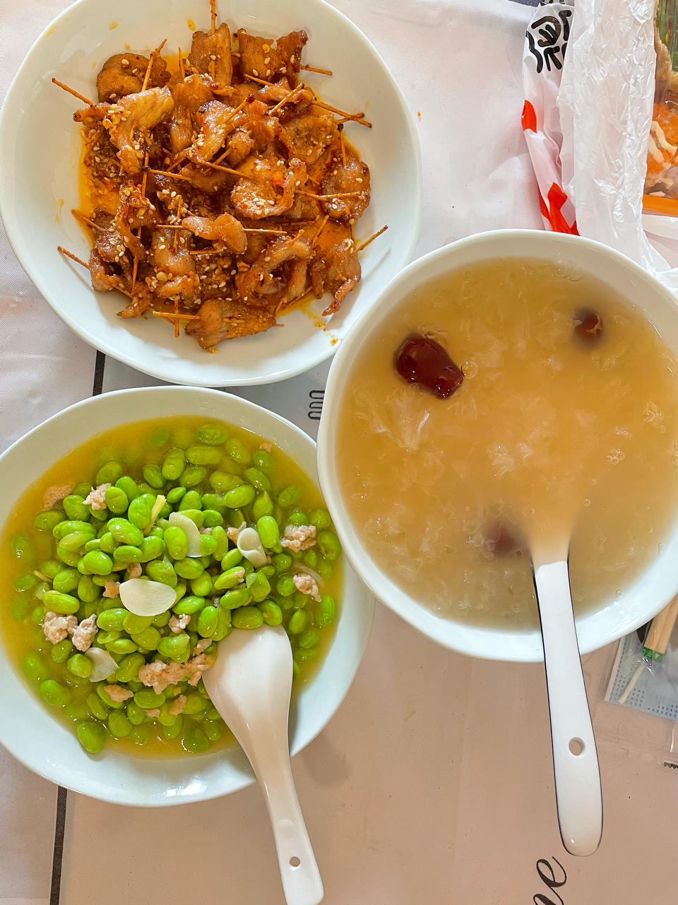 0失败的快速出胶银耳红枣汤（超详细）