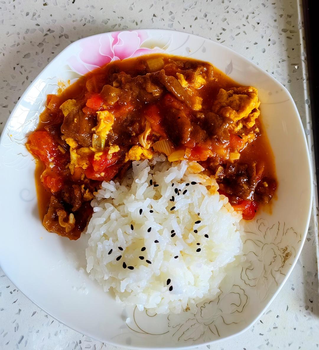 酸甜浓郁～超开胃🔥番茄滑蛋牛肉饭