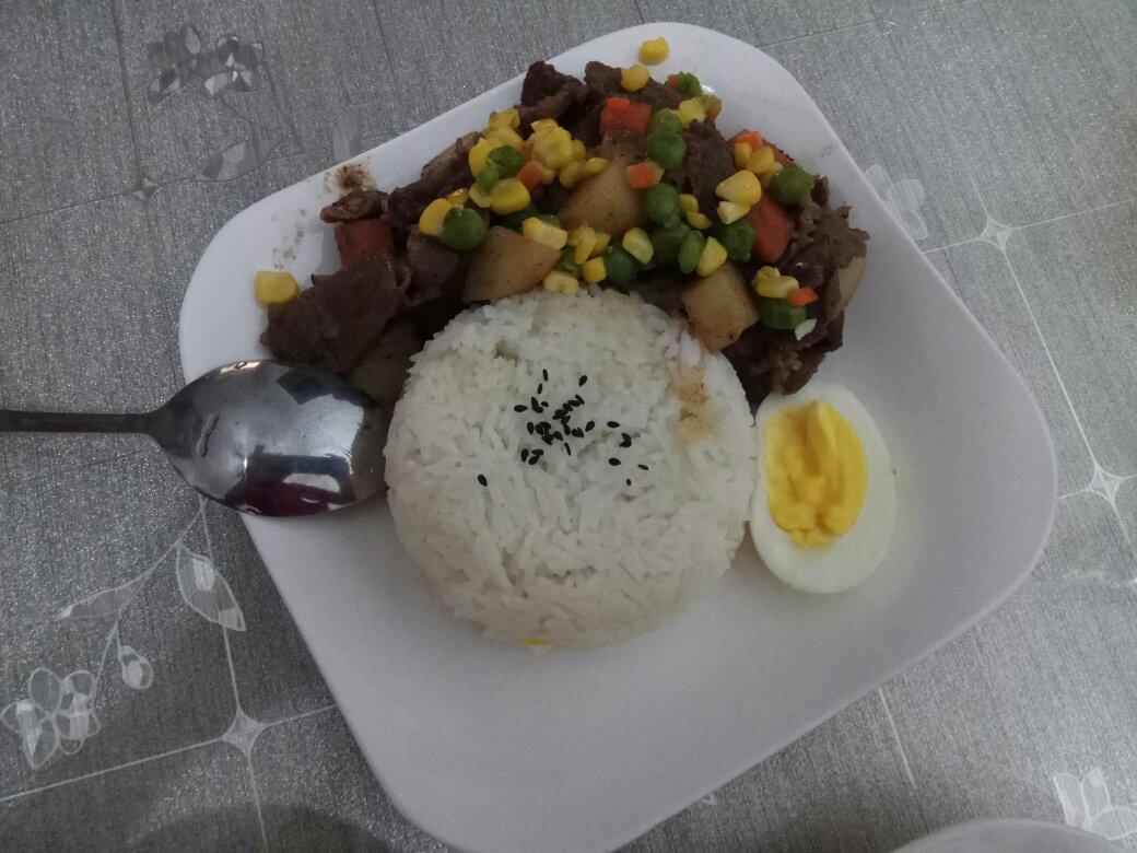 好吃的黑椒肥牛饭