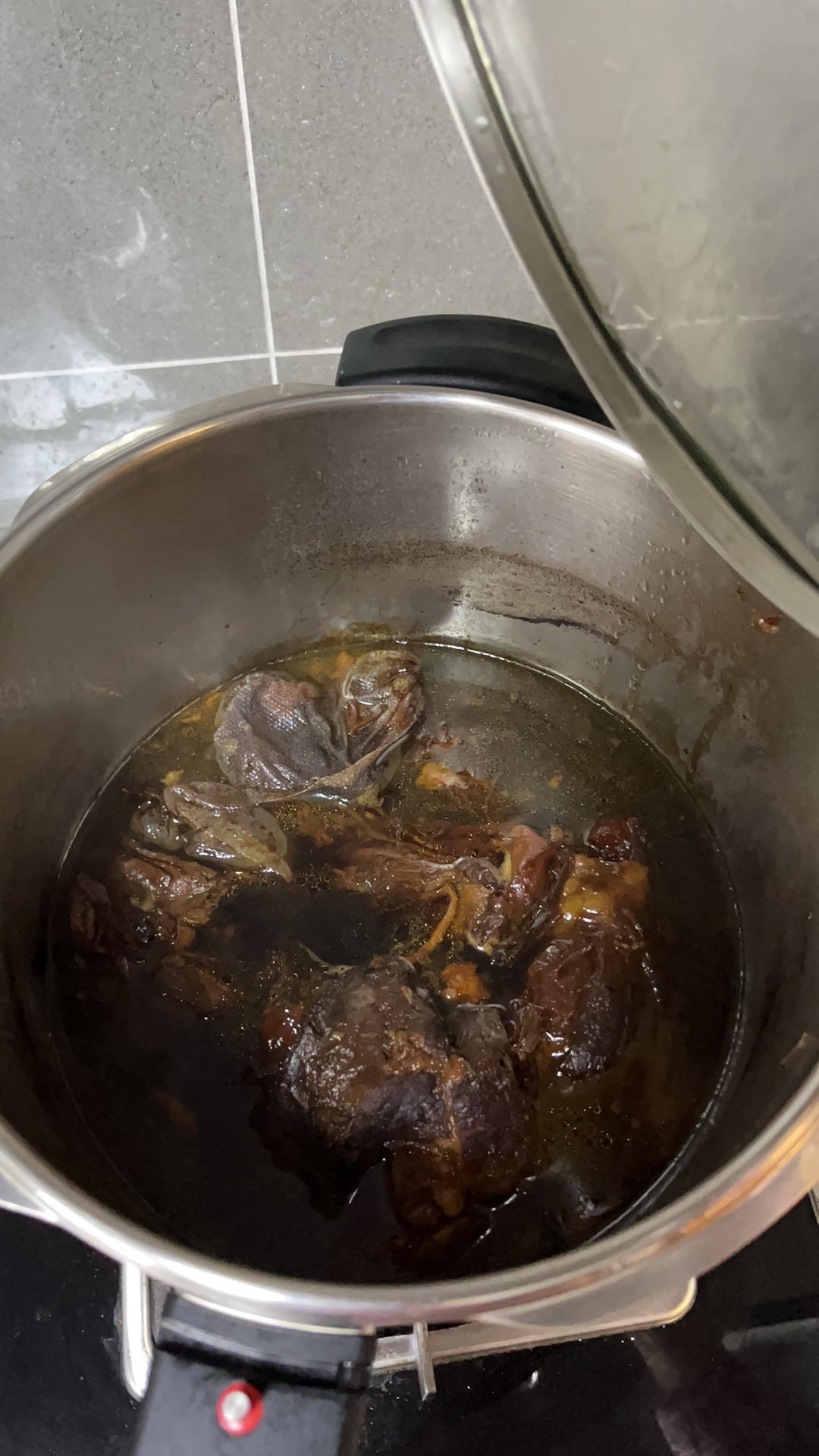 卤牛肉