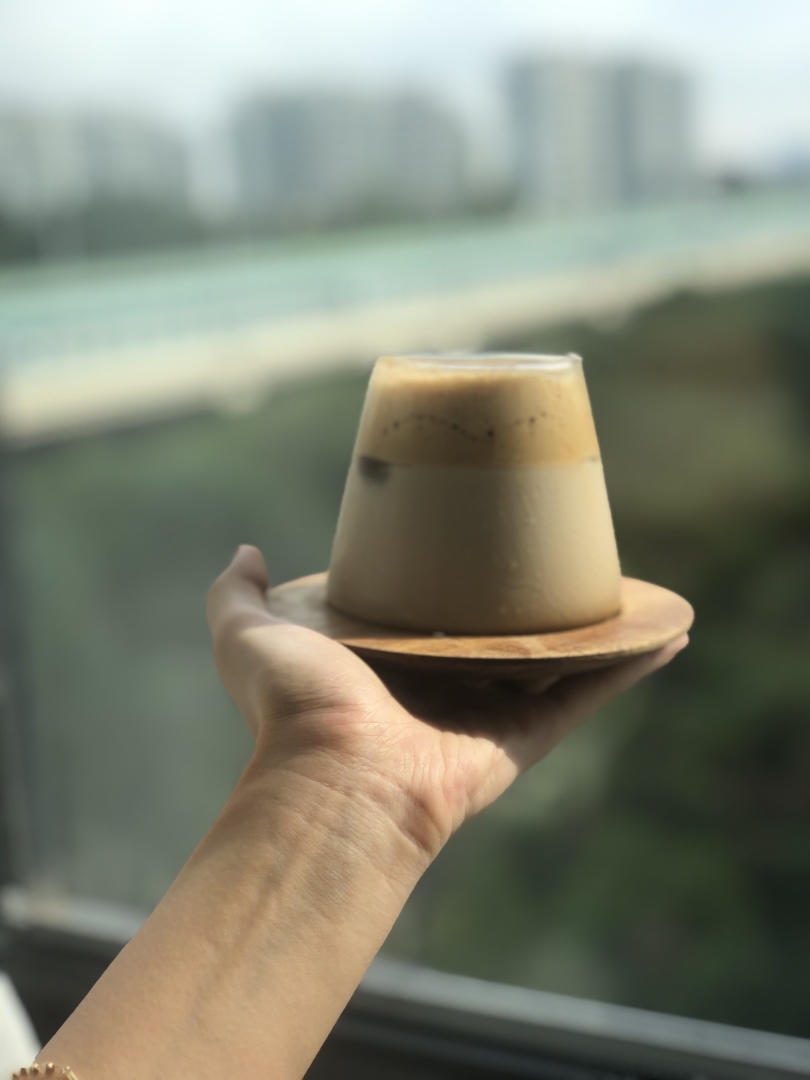 网红咖啡泡牛奶