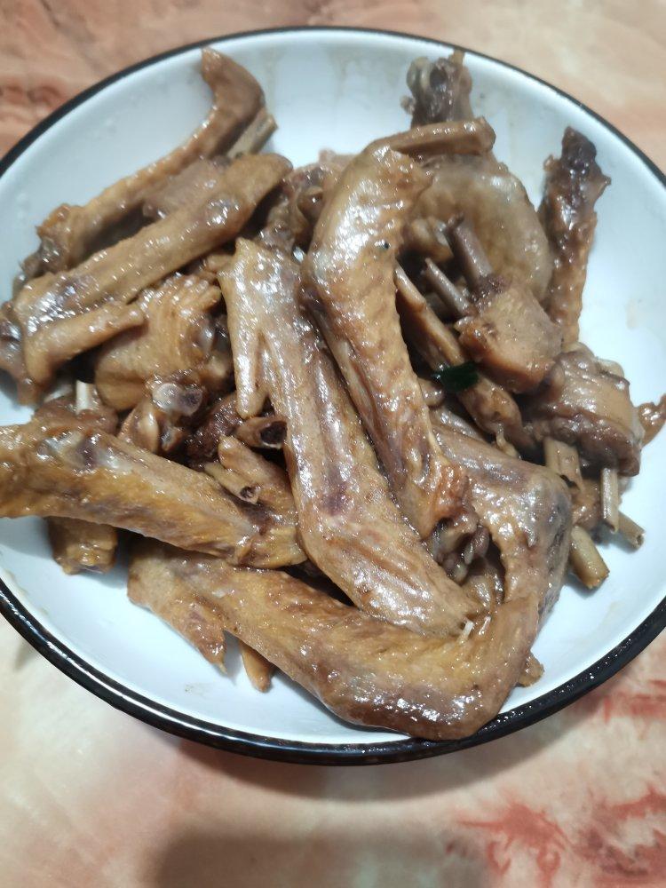 美味鸭翅膀