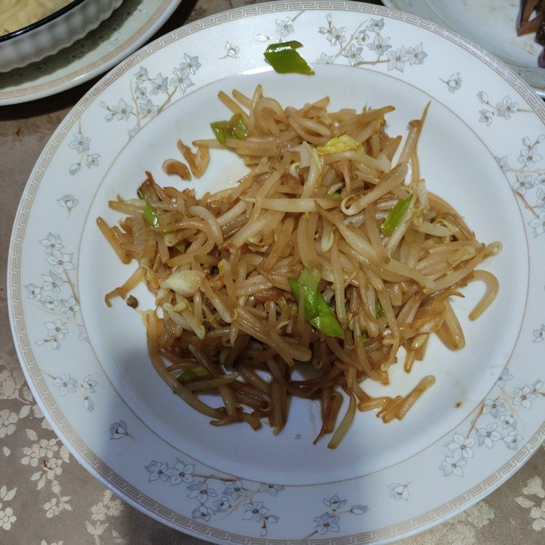 爆炒绿豆芽
