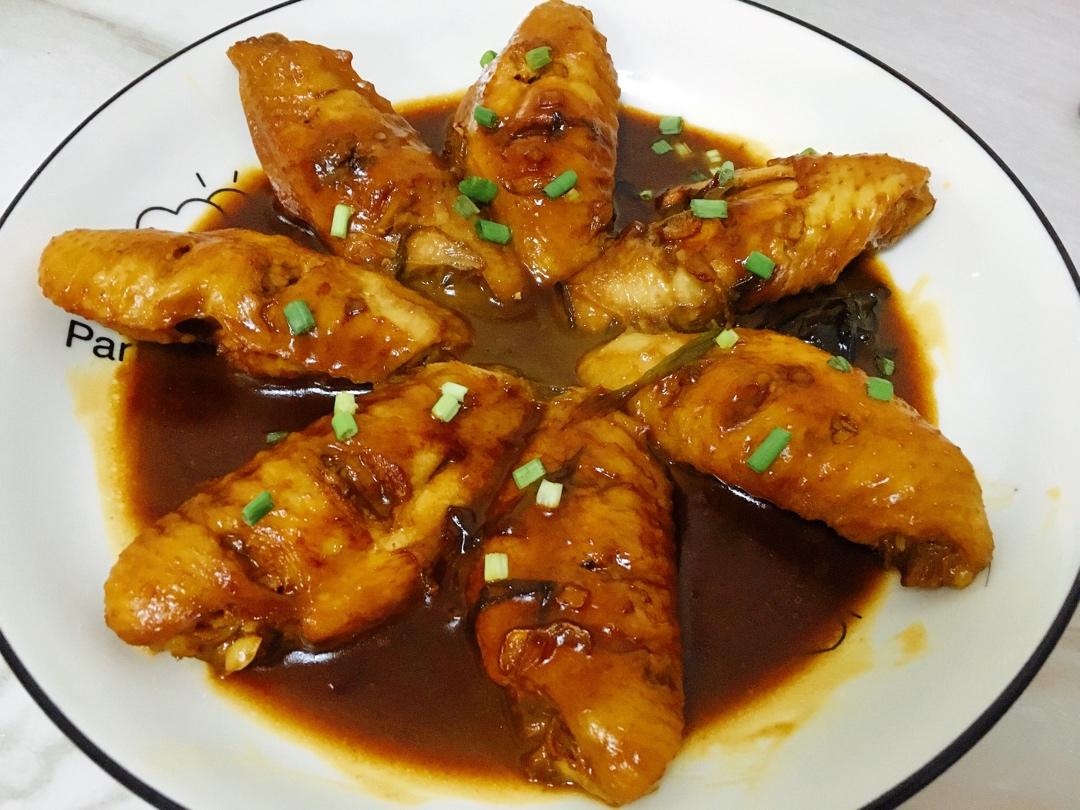 外婆教我的红烧鸡翅·连汤汁都狠好吃！！！