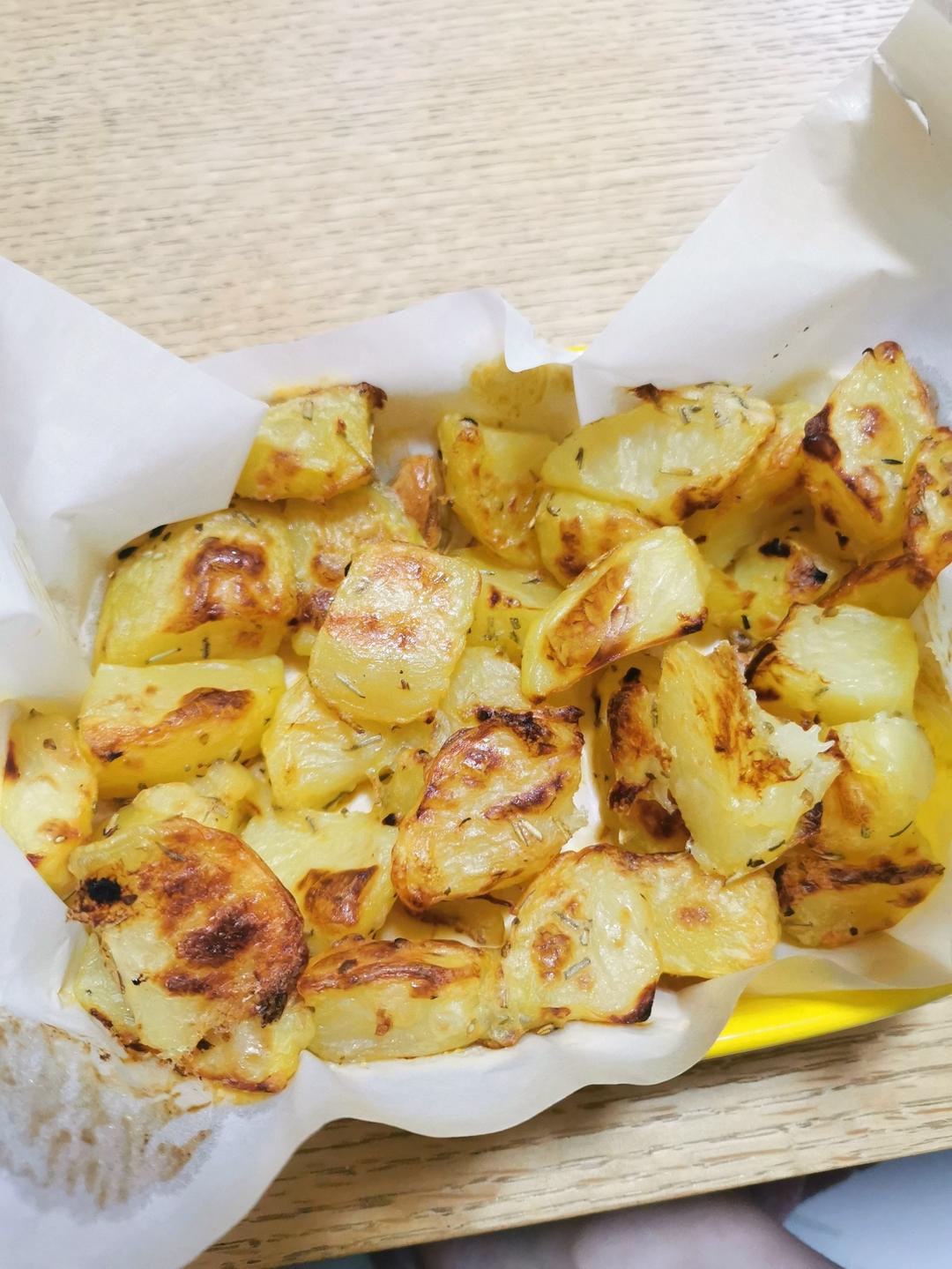 英国餐桌的灵魂 — Roast Potato 英式烤土豆