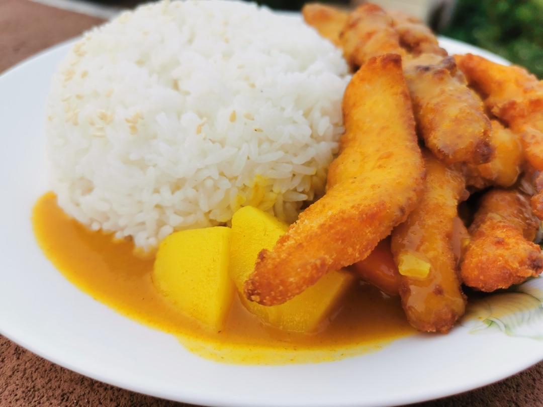 咖喱鸡肉饭