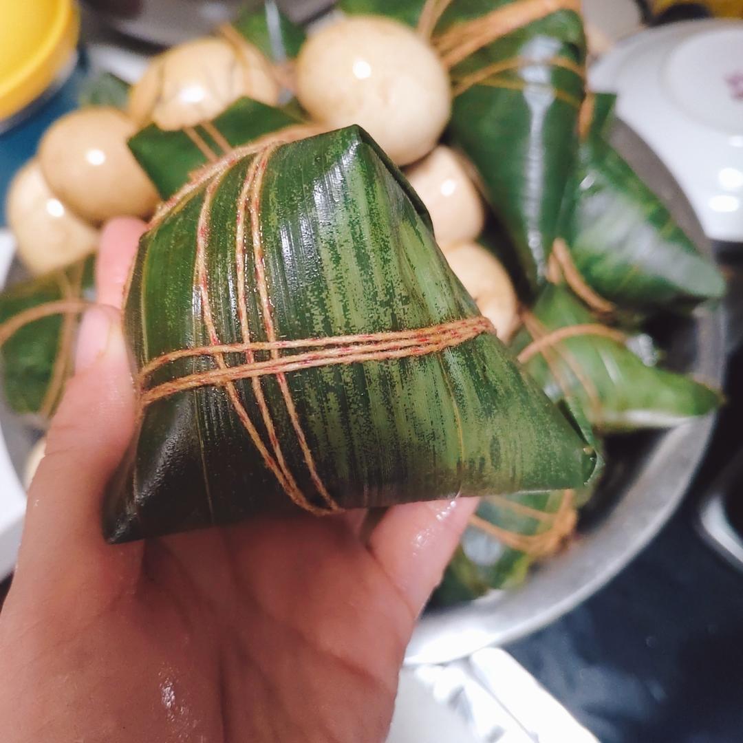 妈咪的♥️私房秘制咸蛋黄肉粽