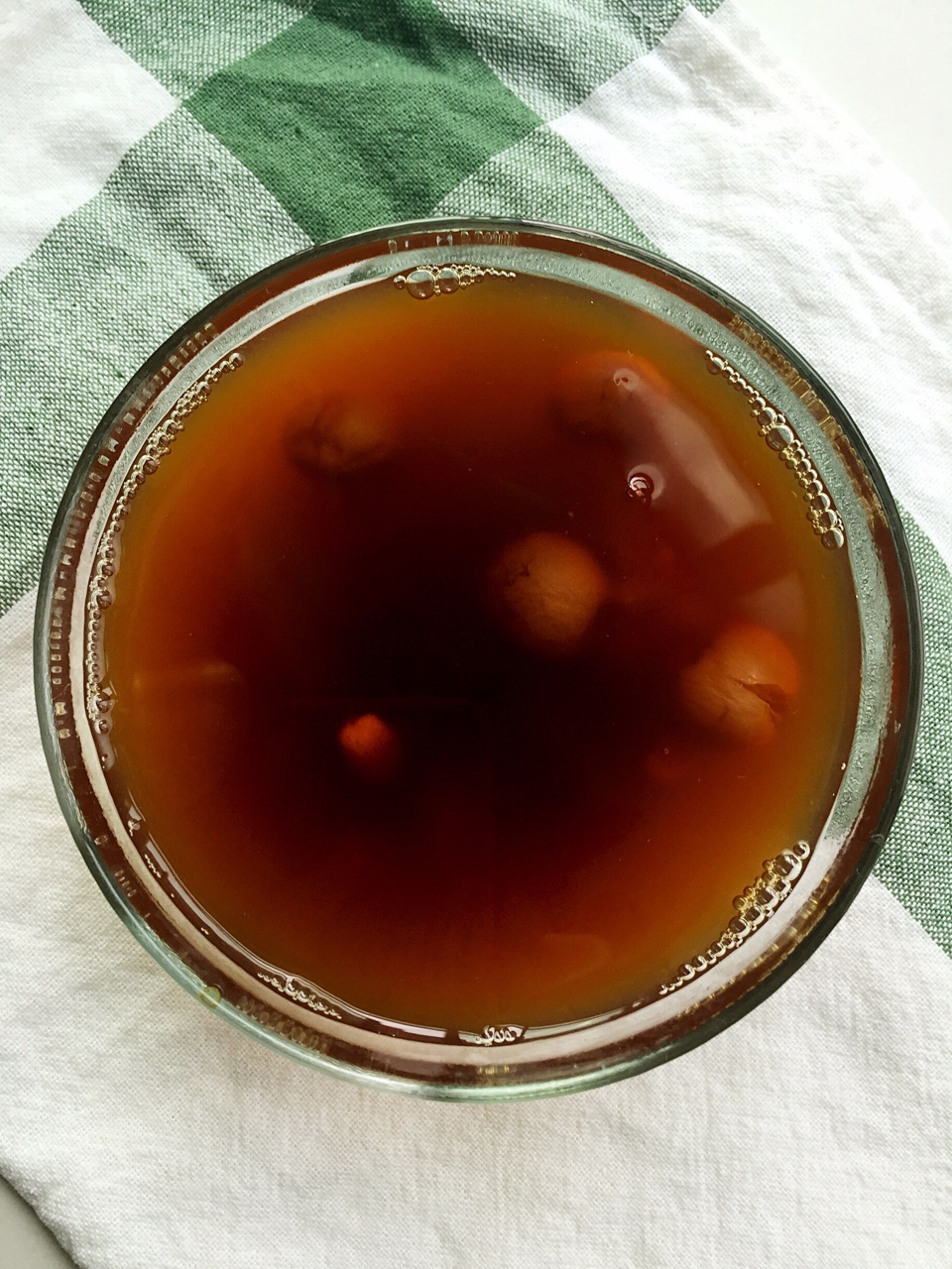 红枣桂圆糯米炖花胶的做法 步骤2