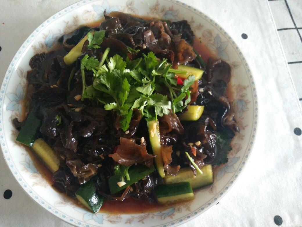 凉拌黑木耳