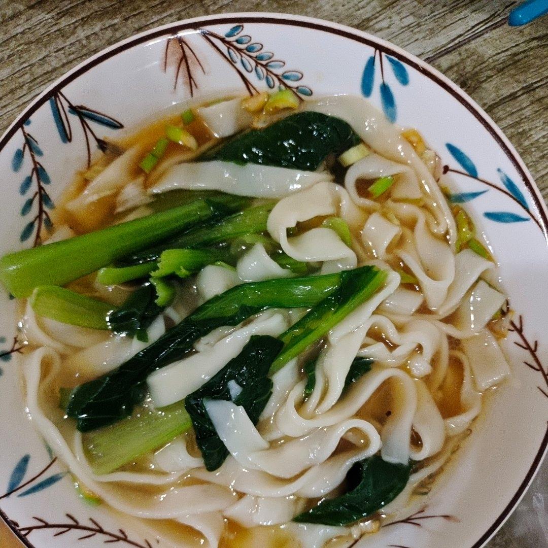 超简单的10分钟做好-热汤面